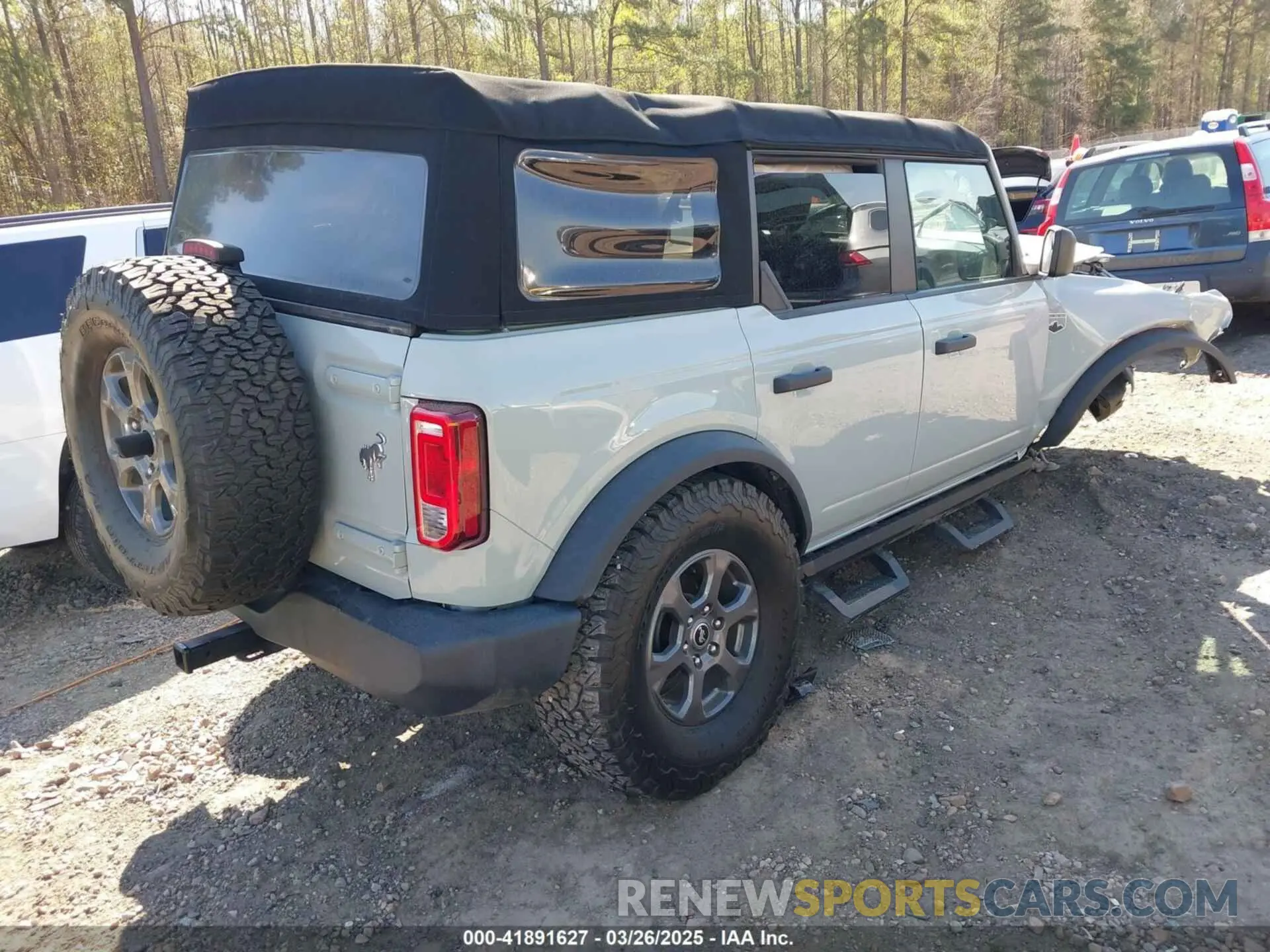 4 fotografías del automóvil dañado 1FMDE5BHXMLA84119 FORD BRONCO 2021