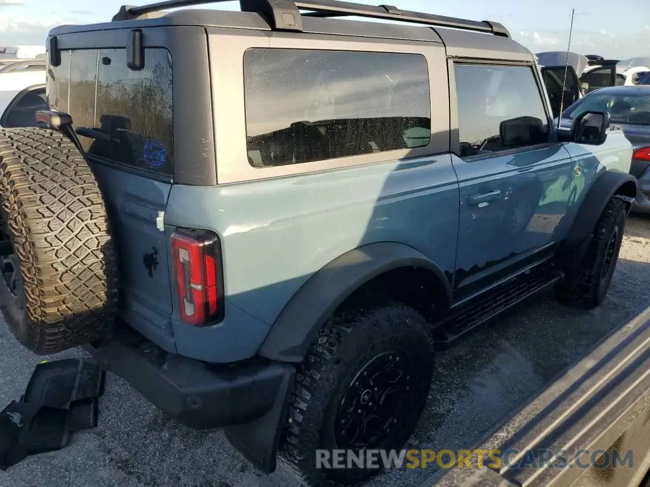 3 fotografías del automóvil dañado 1FMDE5CP5MLA66892 FORD BRONCO 2021