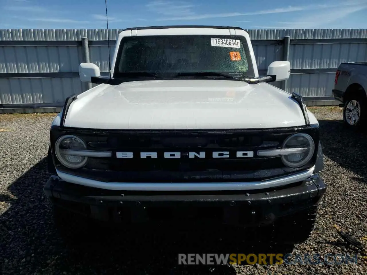 5 fotografías del automóvil dañado 1FMDE5DH0MLB04620 FORD BRONCO 2021