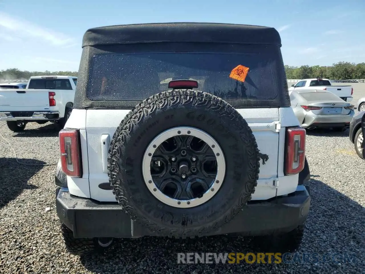 6 fotografías del automóvil dañado 1FMDE5DH0MLB04620 FORD BRONCO 2021