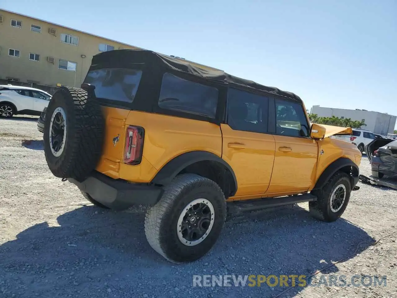 3 fotografías del automóvil dañado 1FMDE5DH6MLB02239 FORD BRONCO 2021