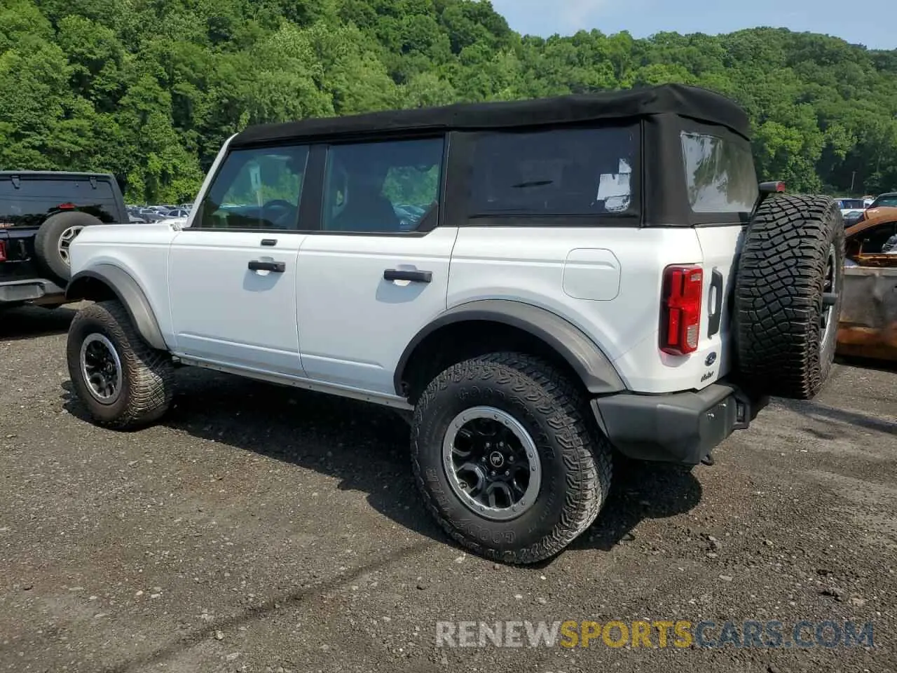 2 fotografías del automóvil dañado 1FMDE5DH7MLA97679 FORD BRONCO 2021