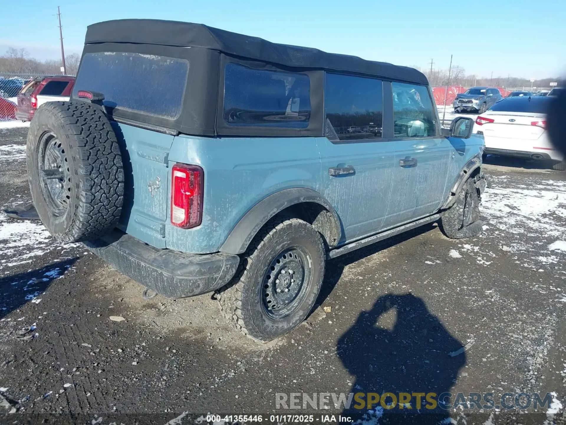 4 fotografías del automóvil dañado 1FMEE5BH2MLB08238 FORD BRONCO 2021