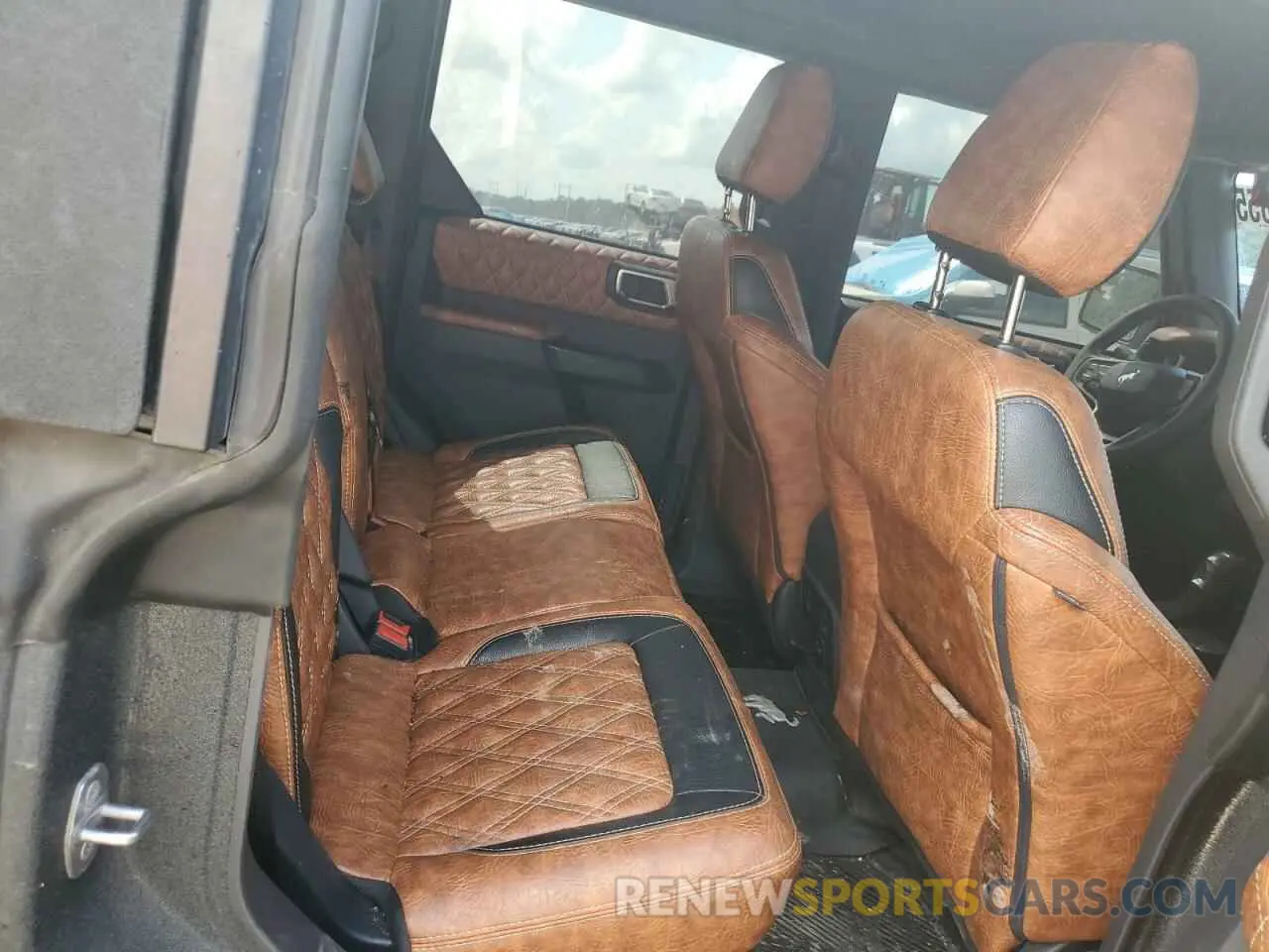 10 fotografías del automóvil dañado 1FMEE5BP4MLA90588 FORD BRONCO 2021