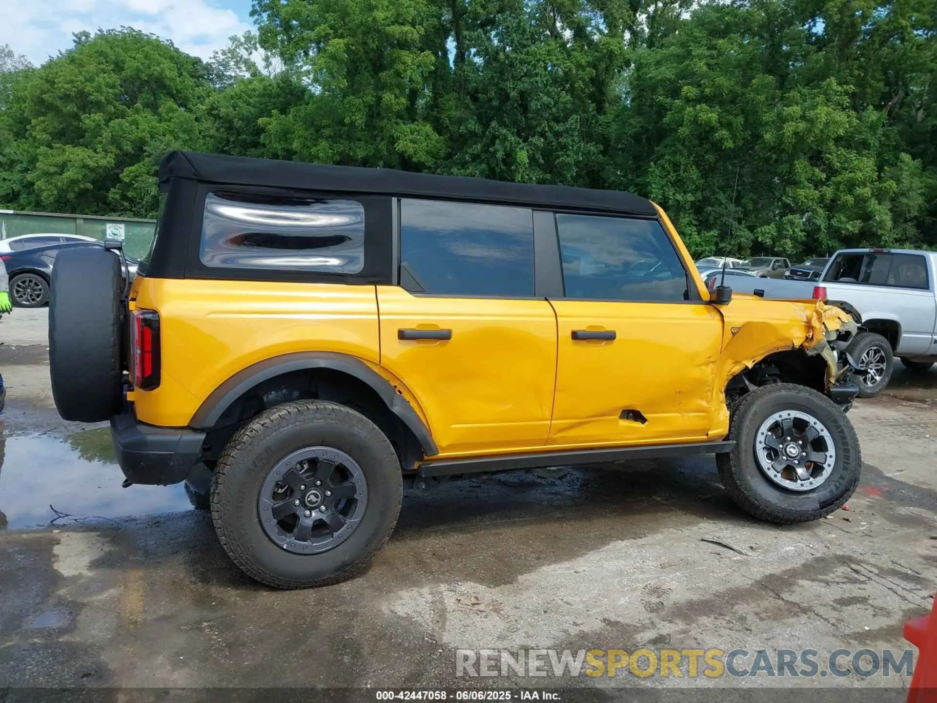 14 fotografías del automóvil dañado 1FMEE5DH0MLA63006 FORD BRONCO 2021