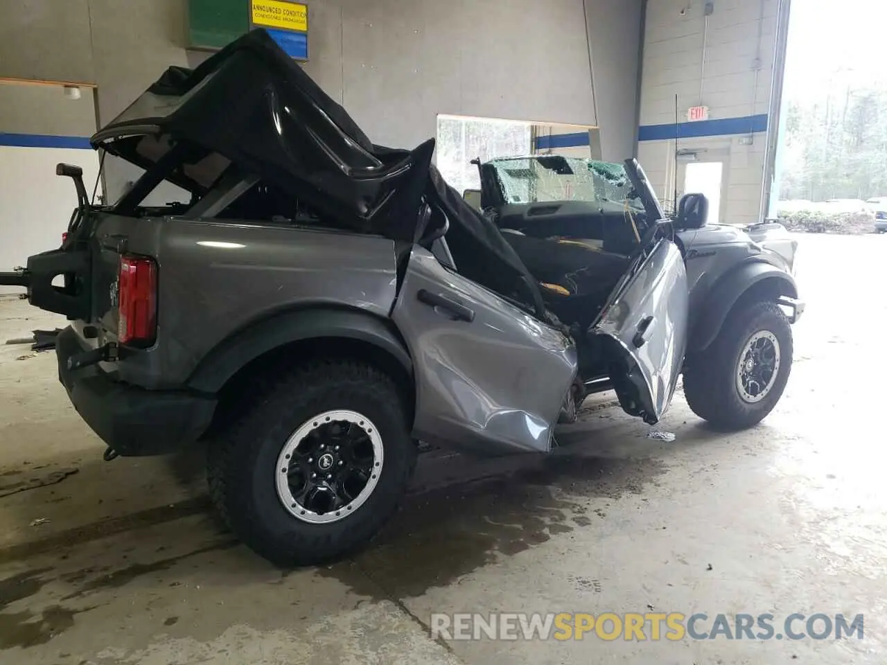 3 fotografías del automóvil dañado 1FMEE5DH2MLA86853 FORD BRONCO 2021