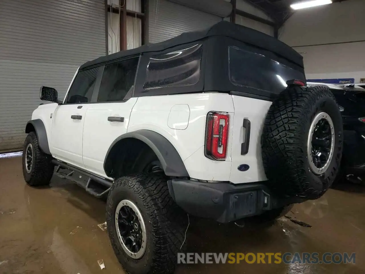 2 fotografías del automóvil dañado 1FMEE5DP2MLA96905 FORD BRONCO 2021