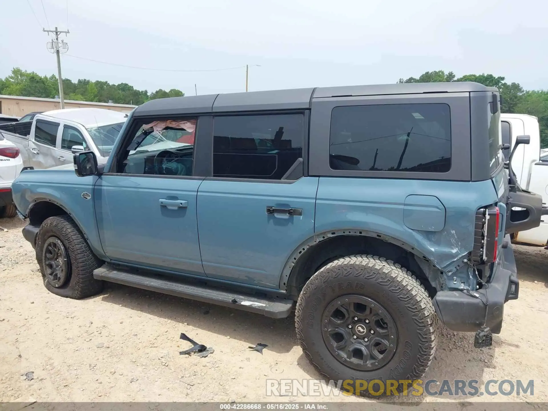 14 fotografías del automóvil dañado 1FMEE5DP5MLA71724 FORD BRONCO 2021