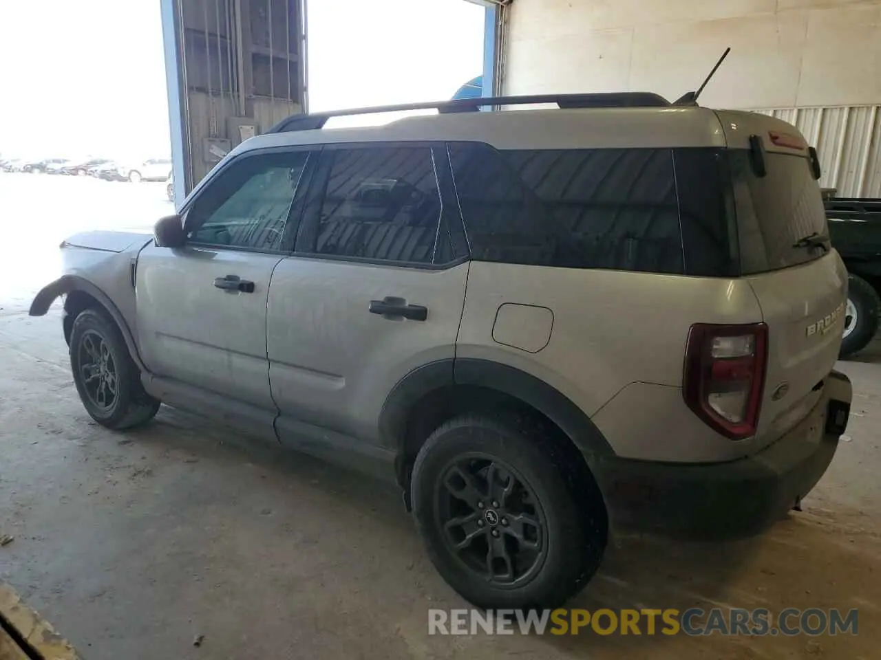 2 fotografías del automóvil dañado 3FMCR9B62MRA98376 FORD BRONCO 2021