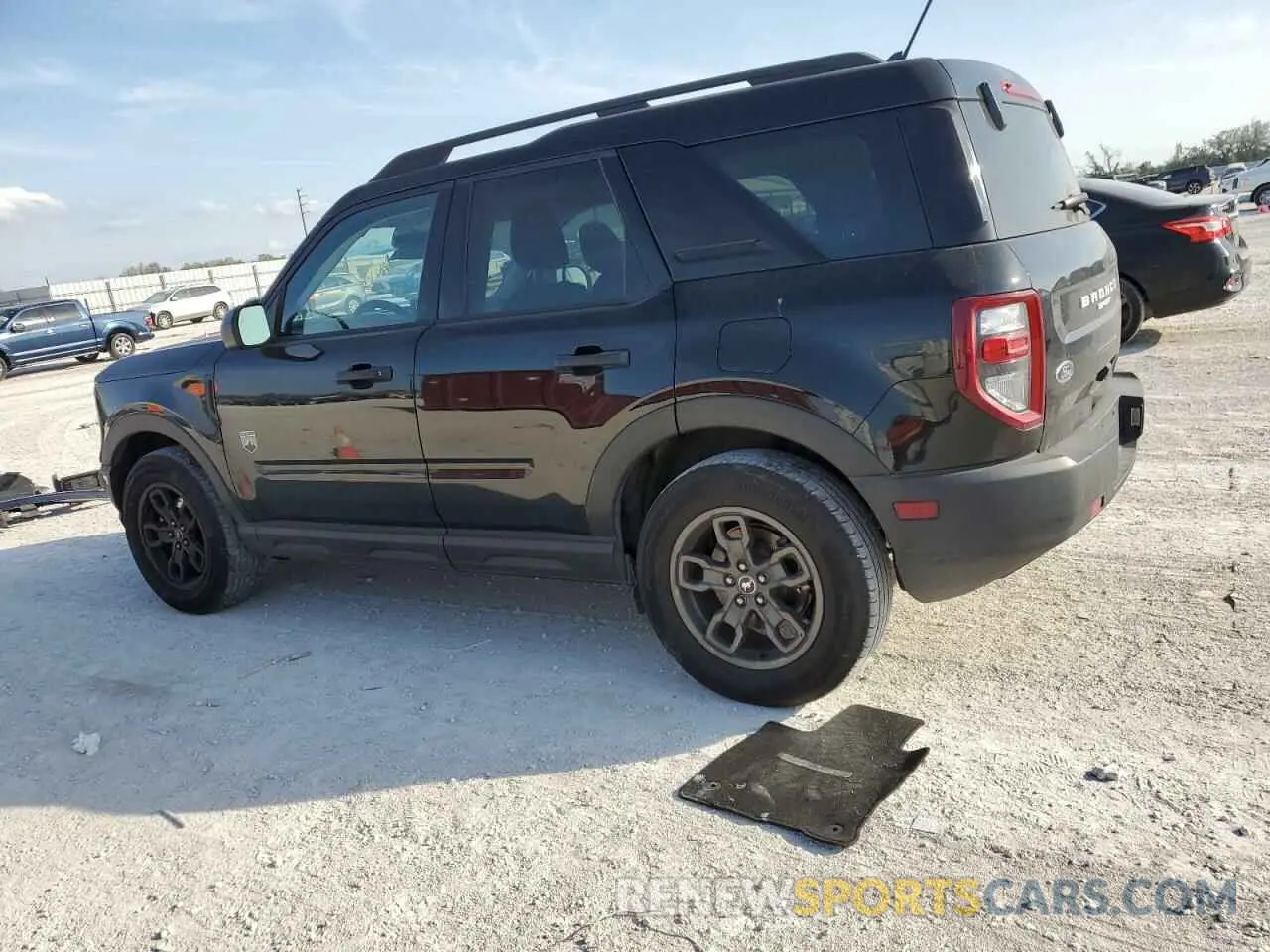 2 fotografías del automóvil dañado 3FMCR9B63MRB00085 FORD BRONCO 2021