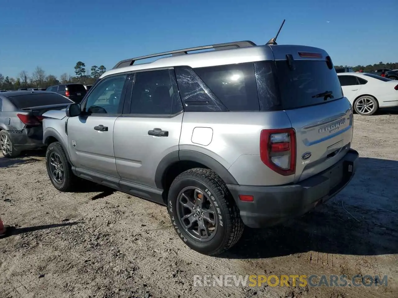 2 fotografías del automóvil dañado 3FMCR9B66MRA08498 FORD BRONCO 2021