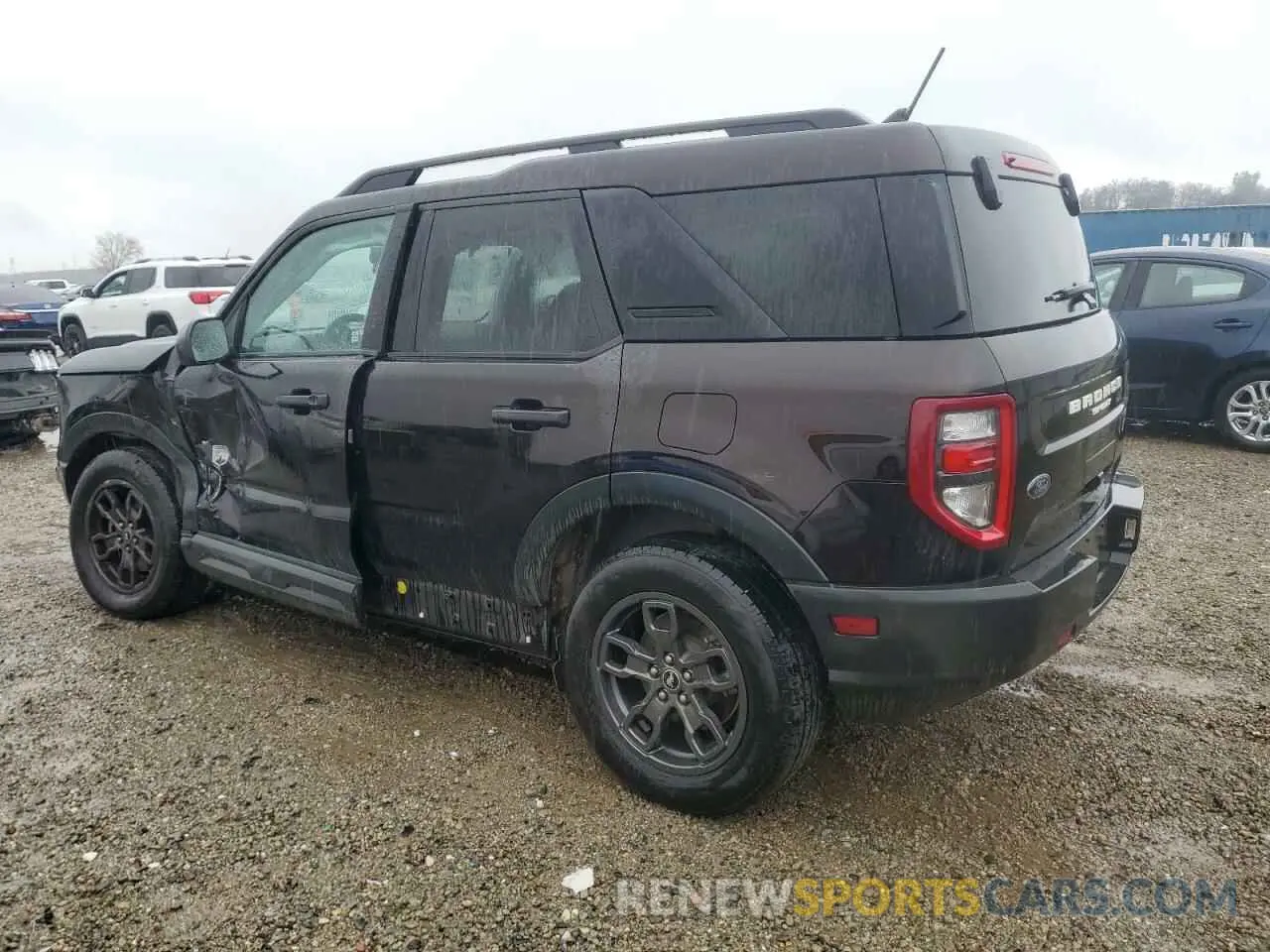 2 fotografías del automóvil dañado 3FMCR9B69MRB04593 FORD BRONCO 2021