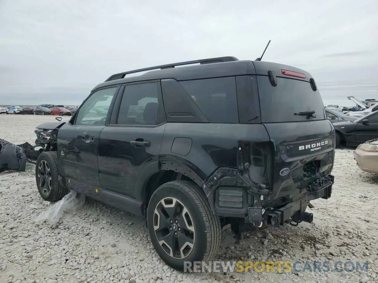 2 fotografías del automóvil dañado 3FMCR9C60MRB09597 FORD BRONCO 2021