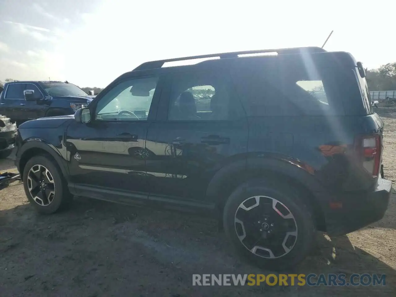 2 fotografías del automóvil dañado 3FMCR9C62MRA81835 FORD BRONCO 2021