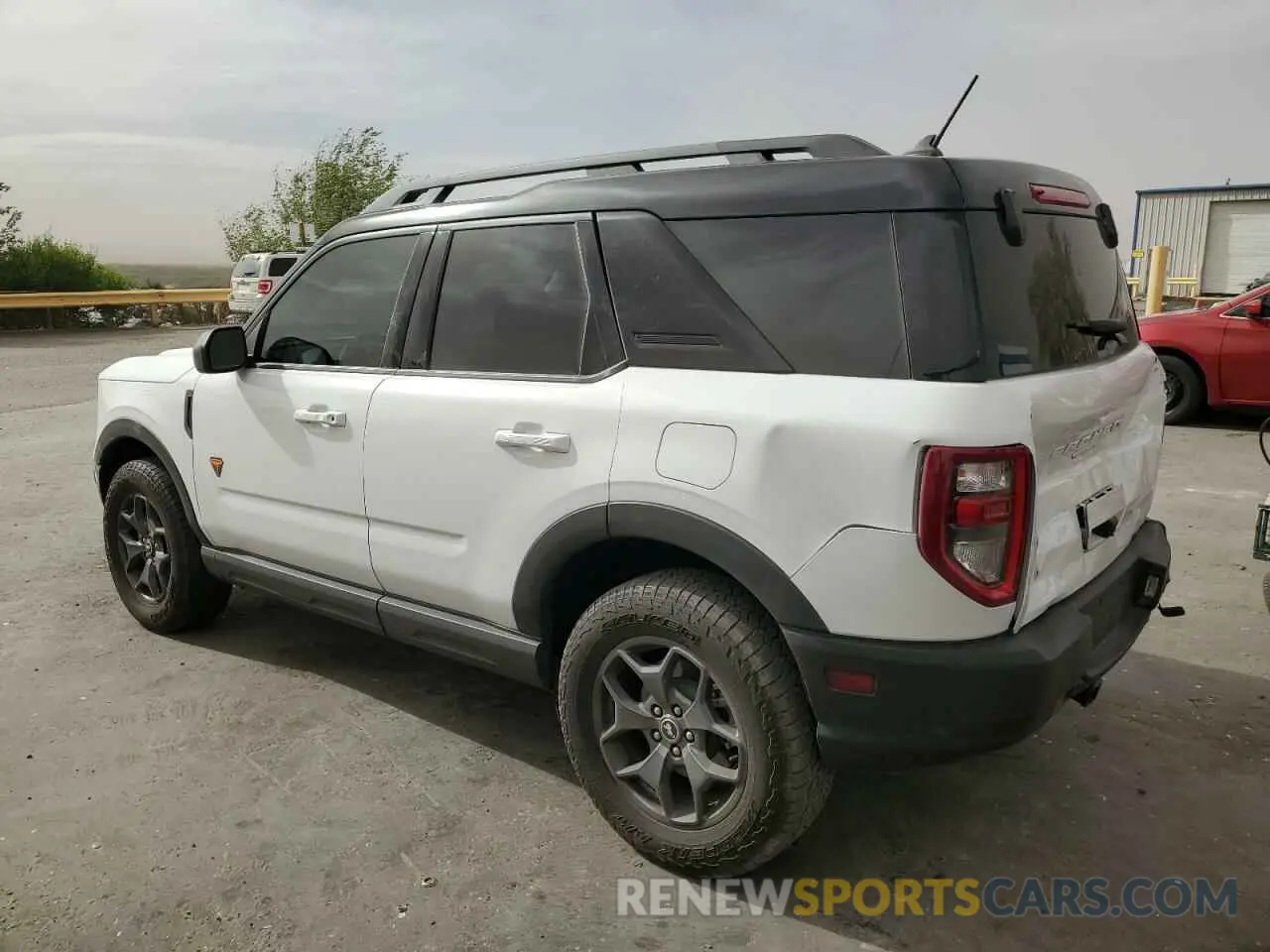2 fotografías del automóvil dañado 3FMCR9D96MRA87307 FORD BRONCO 2021
