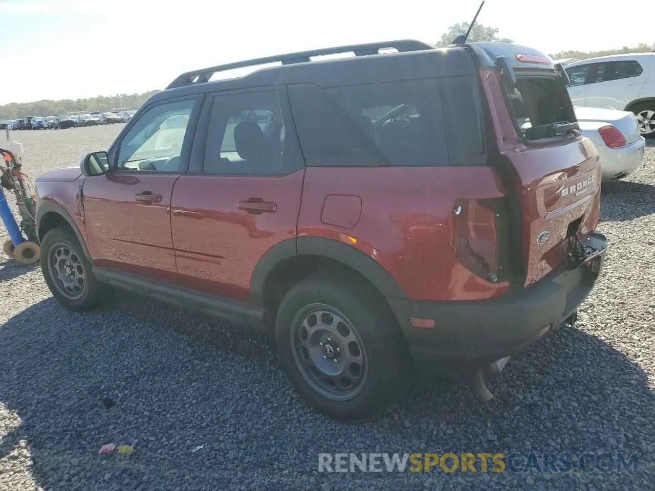 2 fotografías del automóvil dañado 3FMCR9D99MRA44340 FORD BRONCO 2021