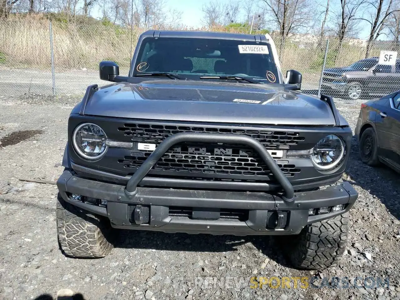 5 fotografías del automóvil dañado 1FMDE5AH5NLB19801 FORD BRONCO 2022