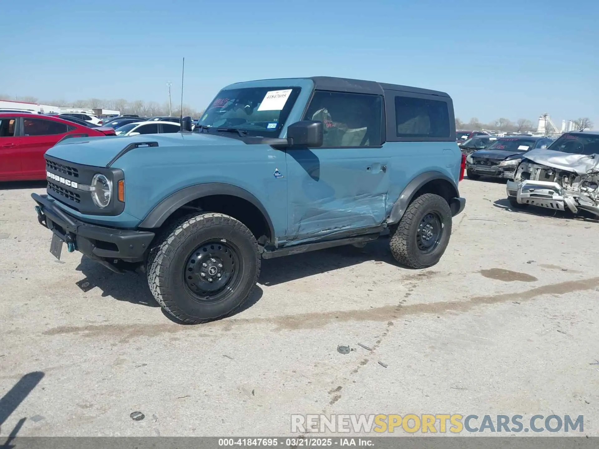 2 fotografías del automóvil dañado 1FMDE5AP8NLB71317 FORD BRONCO 2022
