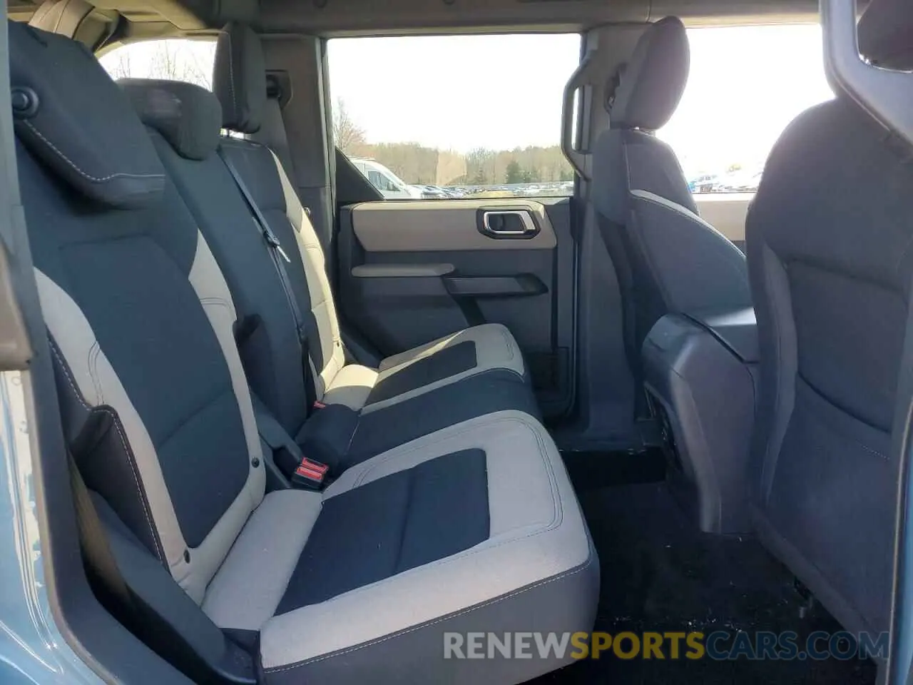 11 fotografías del automóvil dañado 1FMDE5BH0NLB19901 FORD BRONCO 2022