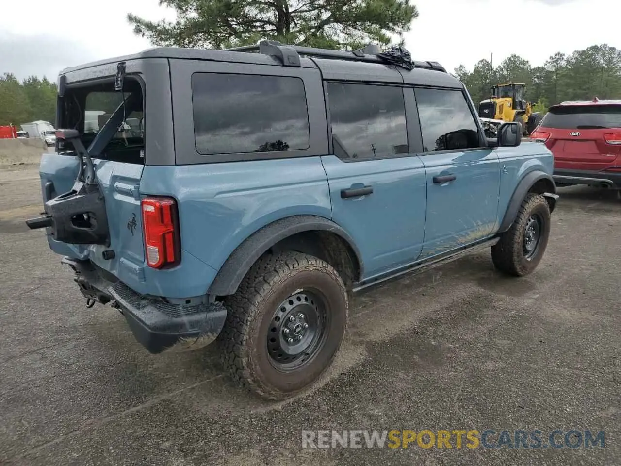 3 fotografías del automóvil dañado 1FMDE5BH1NLB03299 FORD BRONCO 2022
