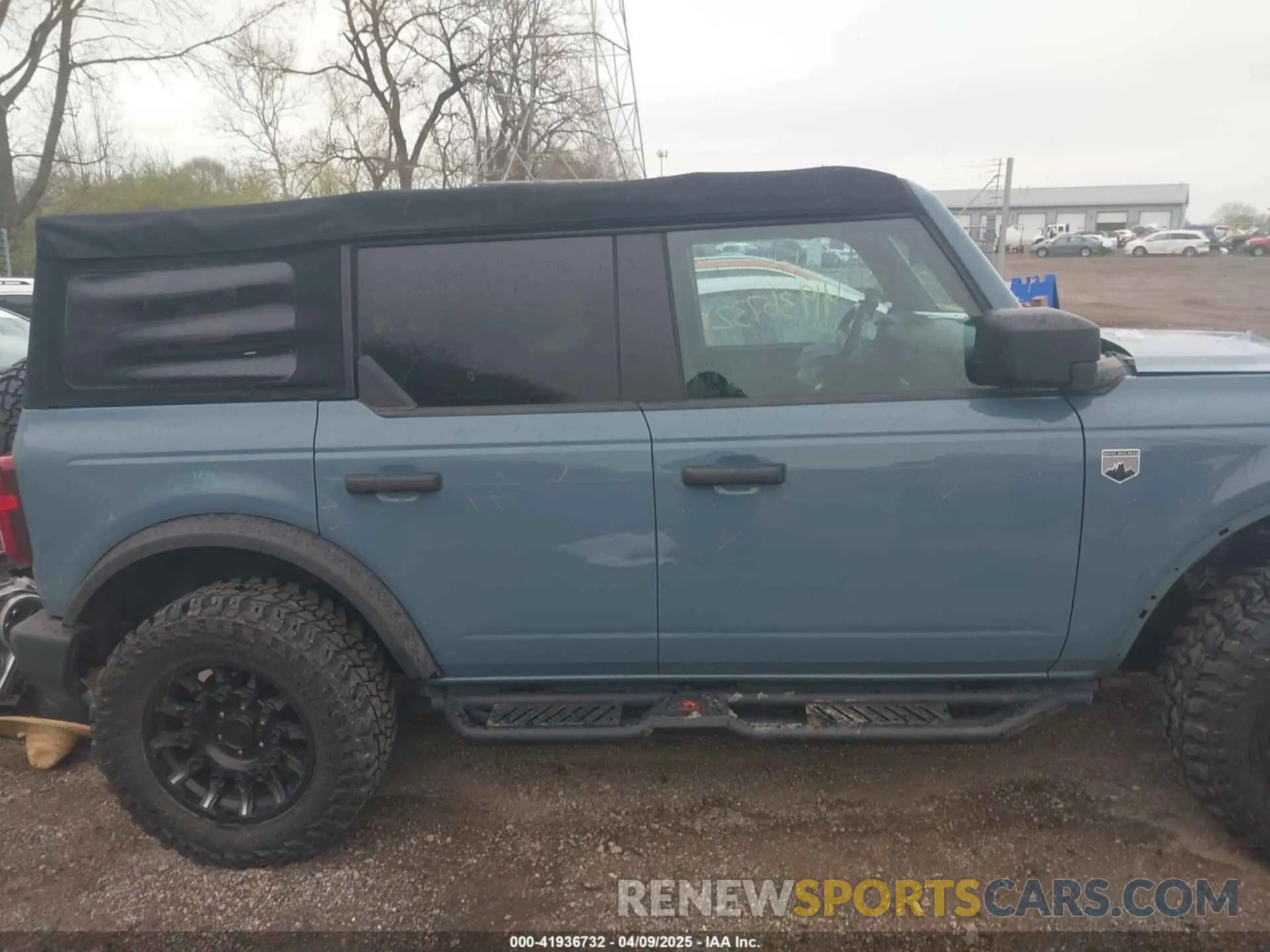 13 fotografías del automóvil dañado 1FMDE5BH1NLB25626 FORD BRONCO 2022