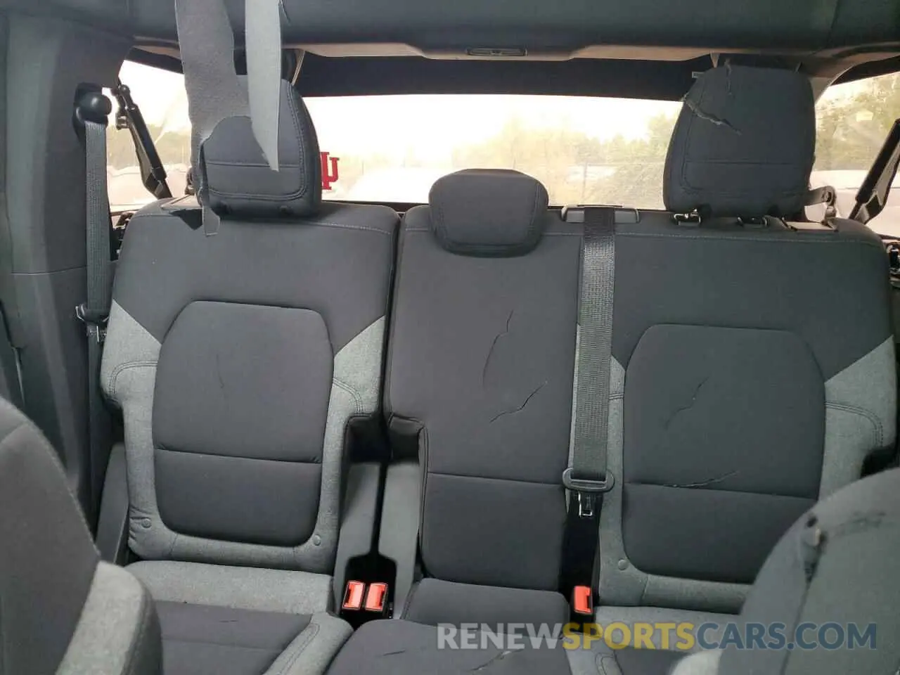 10 fotografías del automóvil dañado 1FMDE5BH3NLB13770 FORD BRONCO 2022