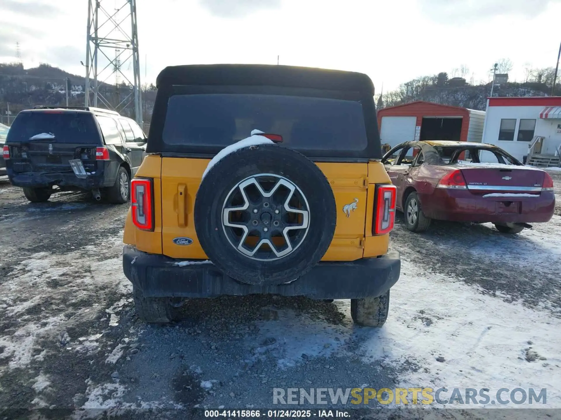 16 fotografías del automóvil dañado 1FMDE5BH3NLB86007 FORD BRONCO 2022