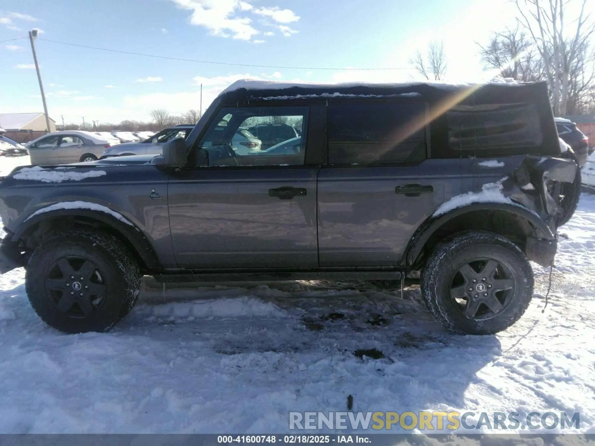 14 fotografías del automóvil dañado 1FMDE5BH4NLA84313 FORD BRONCO 2022