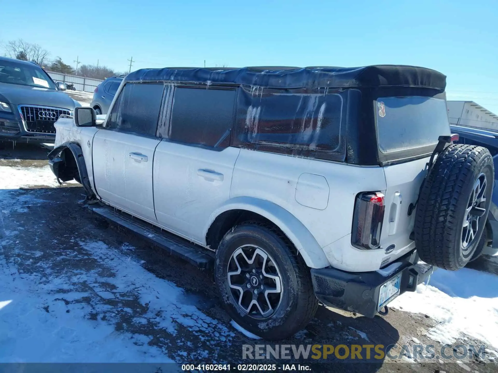 3 fotografías del automóvil dañado 1FMDE5BH4NLA99085 FORD BRONCO 2022