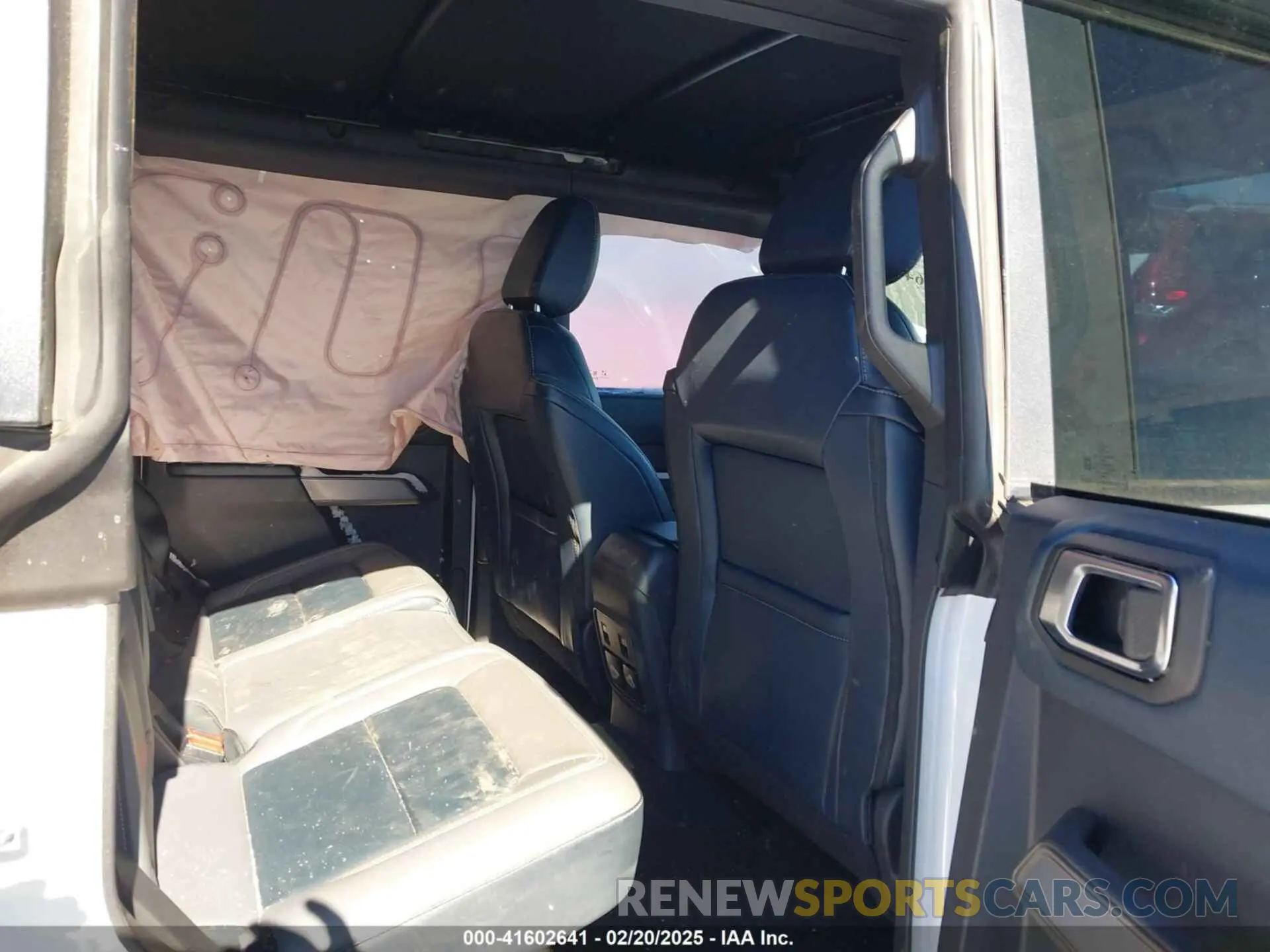 8 fotografías del automóvil dañado 1FMDE5BH4NLA99085 FORD BRONCO 2022