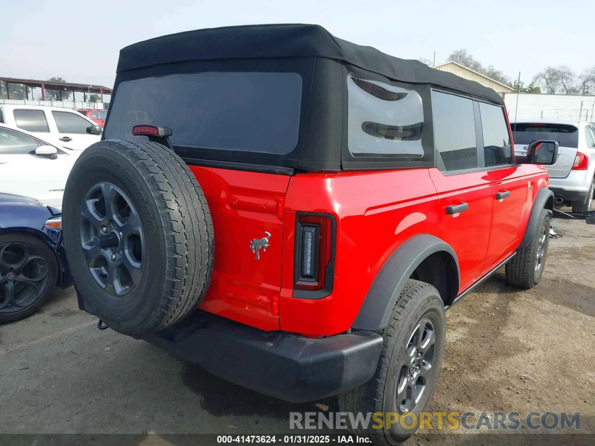 4 fotografías del automóvil dañado 1FMDE5BH4NLB12997 FORD BRONCO 2022