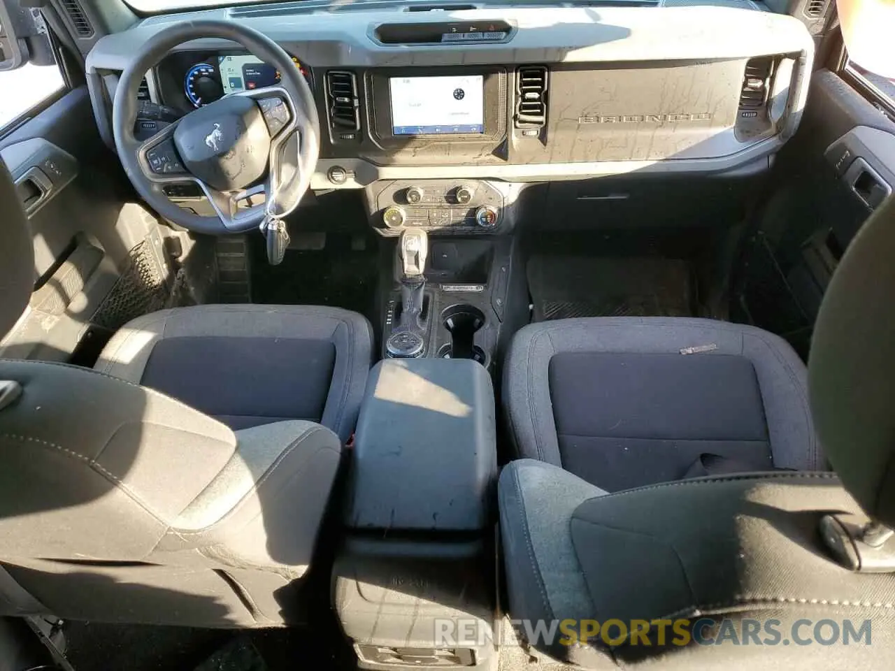 8 fotografías del automóvil dañado 1FMDE5BH5NLA74082 FORD BRONCO 2022