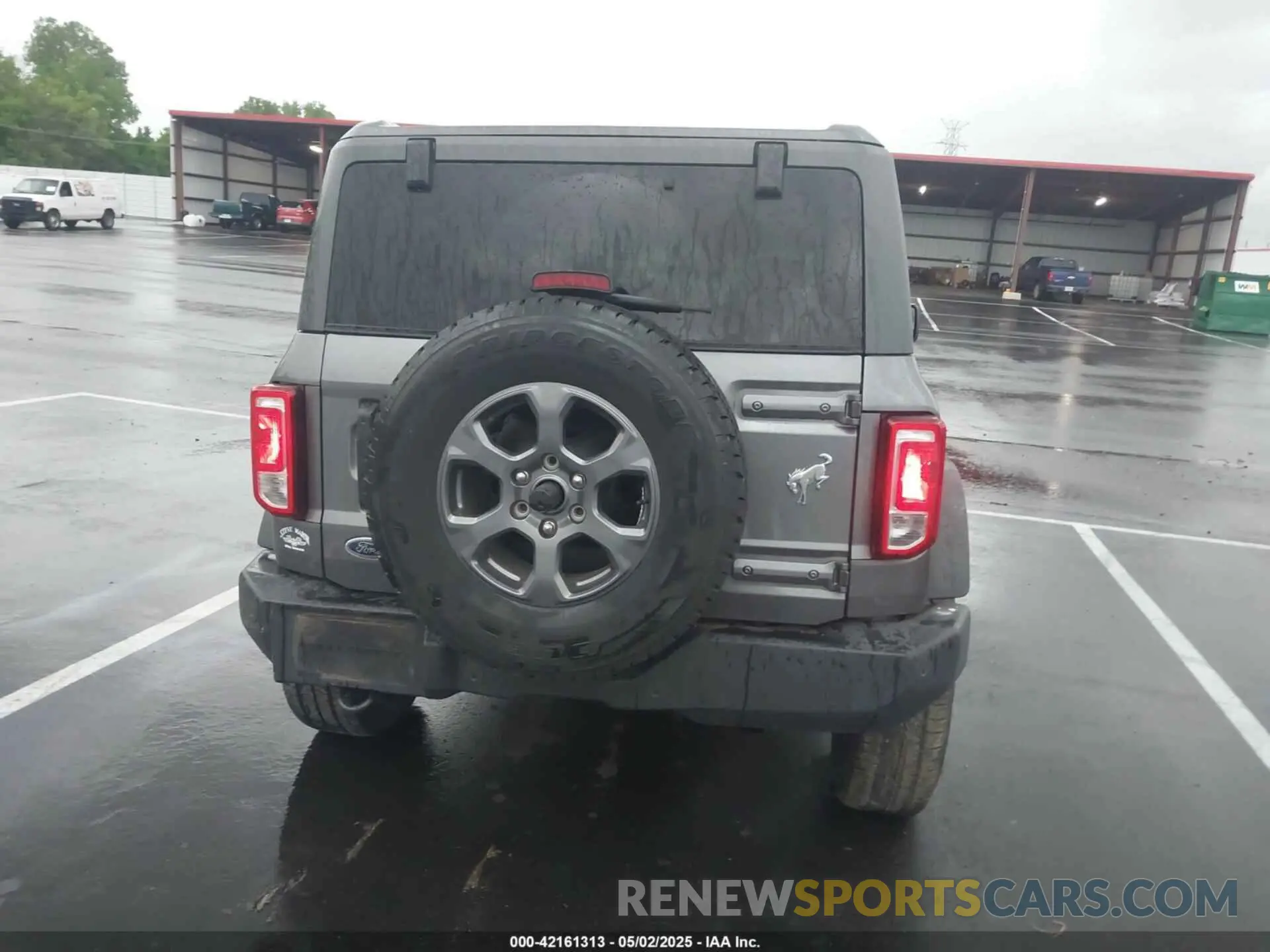 17 fotografías del automóvil dañado 1FMDE5BH5NLB12538 FORD BRONCO 2022
