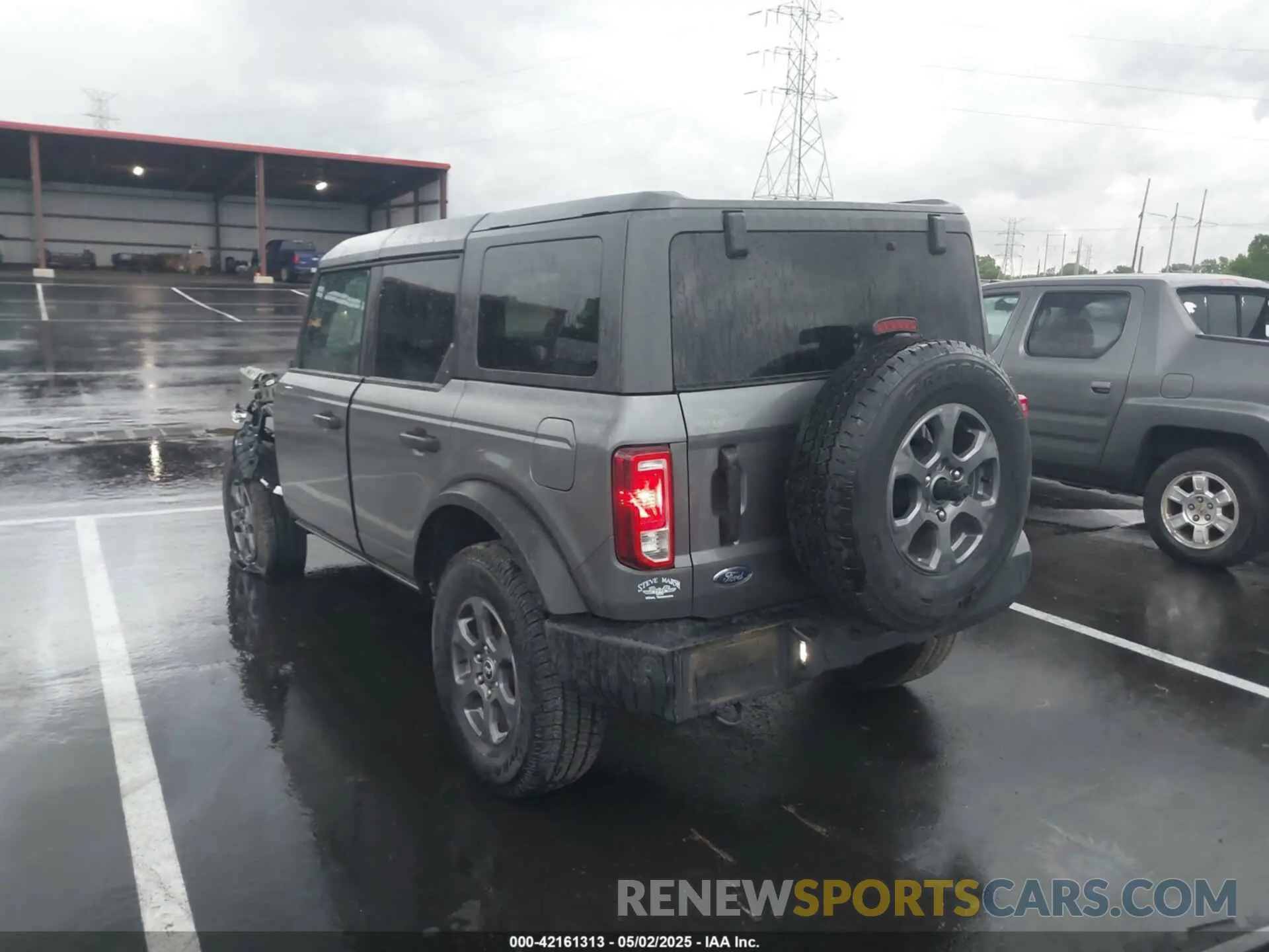 3 fotografías del automóvil dañado 1FMDE5BH5NLB12538 FORD BRONCO 2022