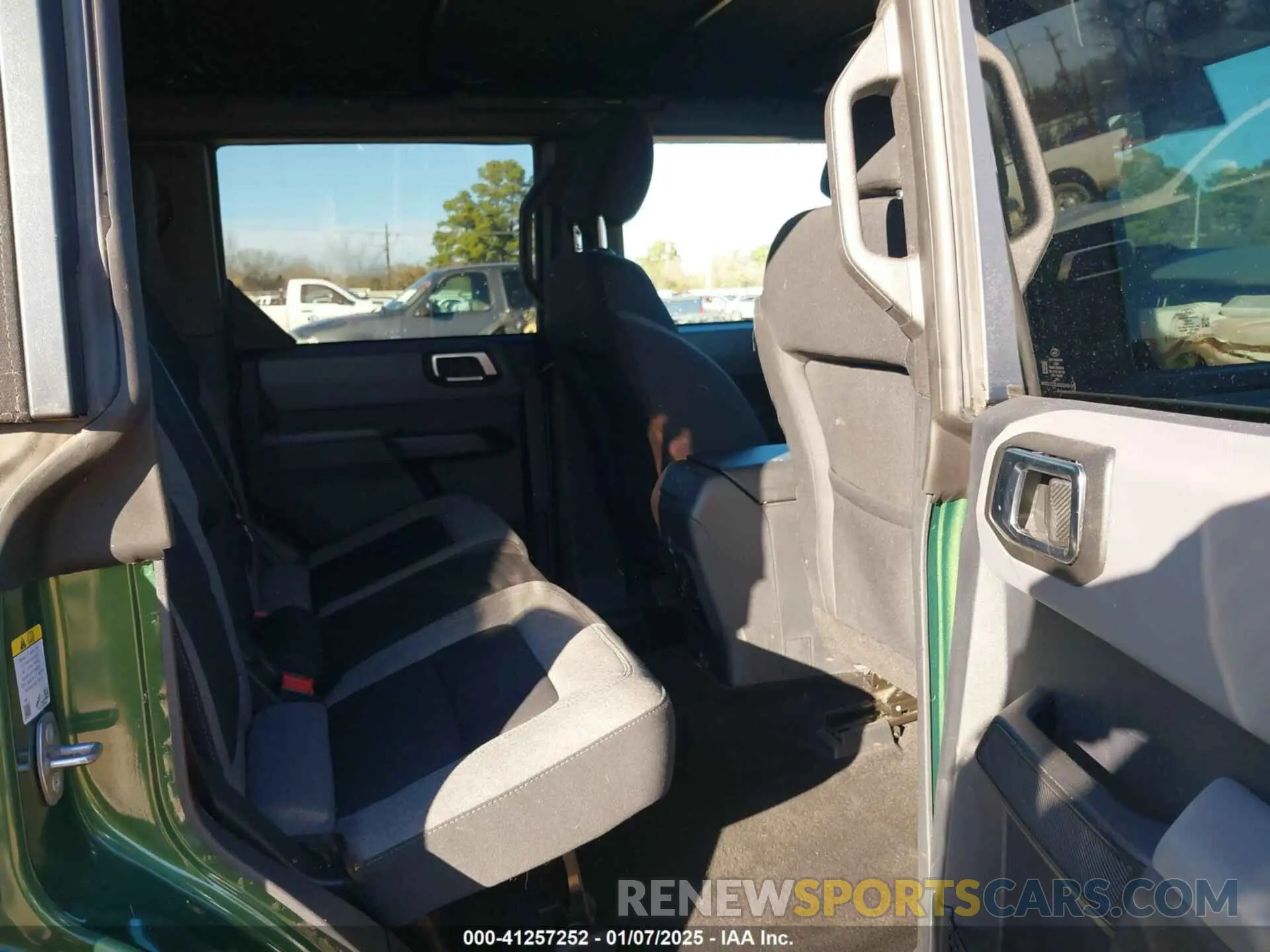 8 fotografías del automóvil dañado 1FMDE5BH8NLB01842 FORD BRONCO 2022