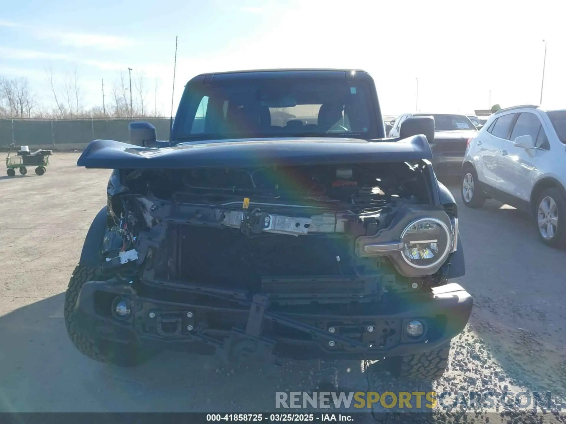 12 fotografías del automóvil dañado 1FMDE5BH9NLB25616 FORD BRONCO 2022