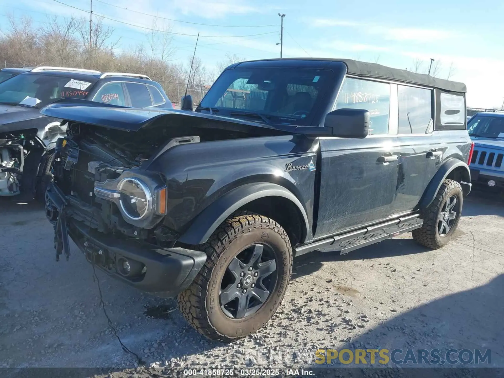 2 fotografías del automóvil dañado 1FMDE5BH9NLB25616 FORD BRONCO 2022