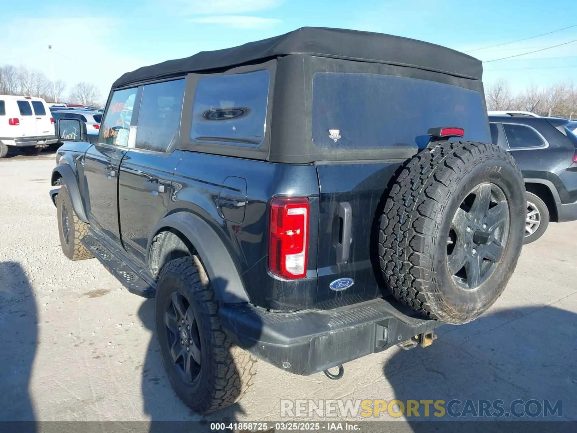 3 fotografías del automóvil dañado 1FMDE5BH9NLB25616 FORD BRONCO 2022