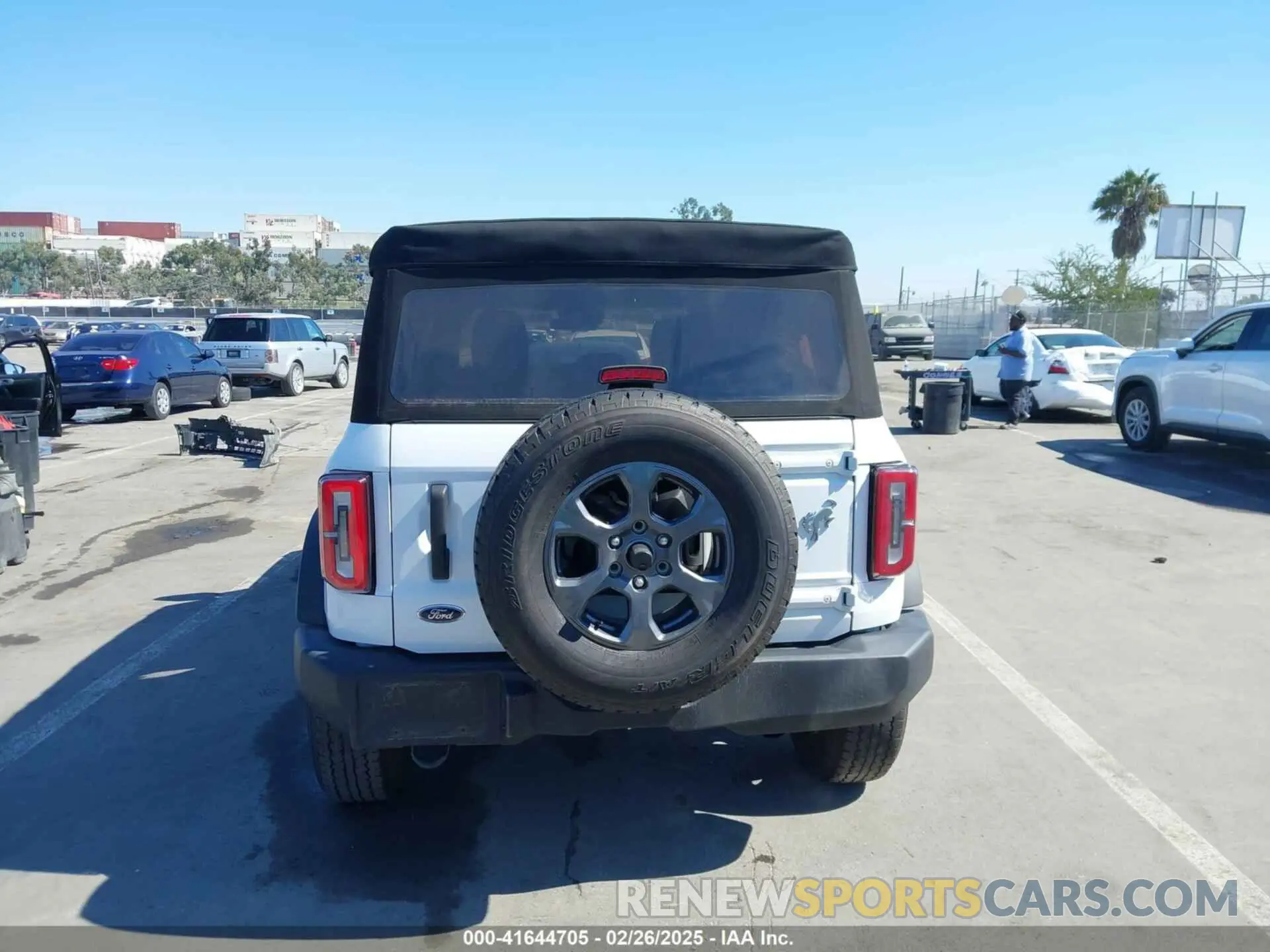 17 fotografías del automóvil dañado 1FMDE5BH9NLB39810 FORD BRONCO 2022