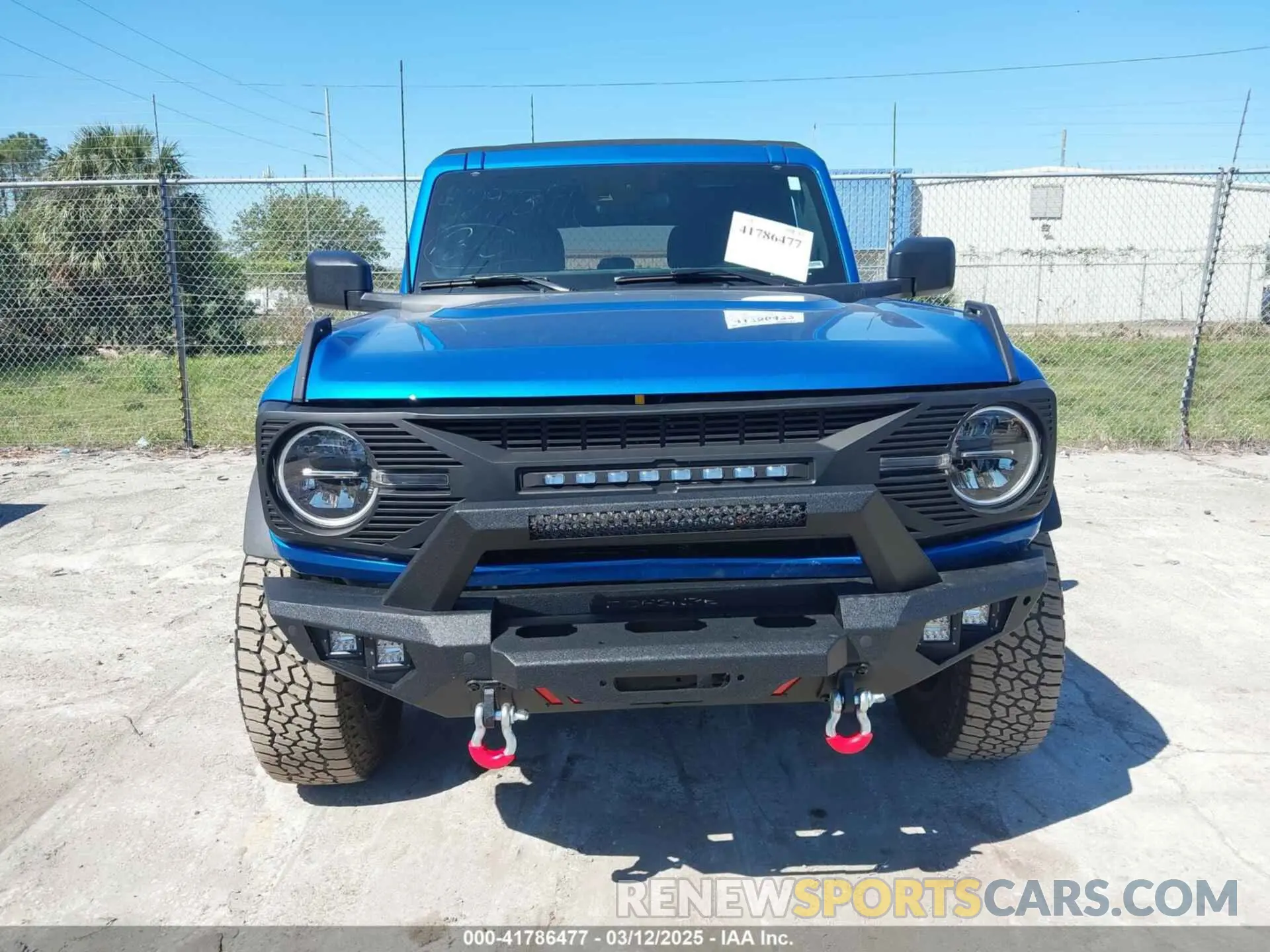 12 fotografías del automóvil dañado 1FMDE5BH9NLB66327 FORD BRONCO 2022