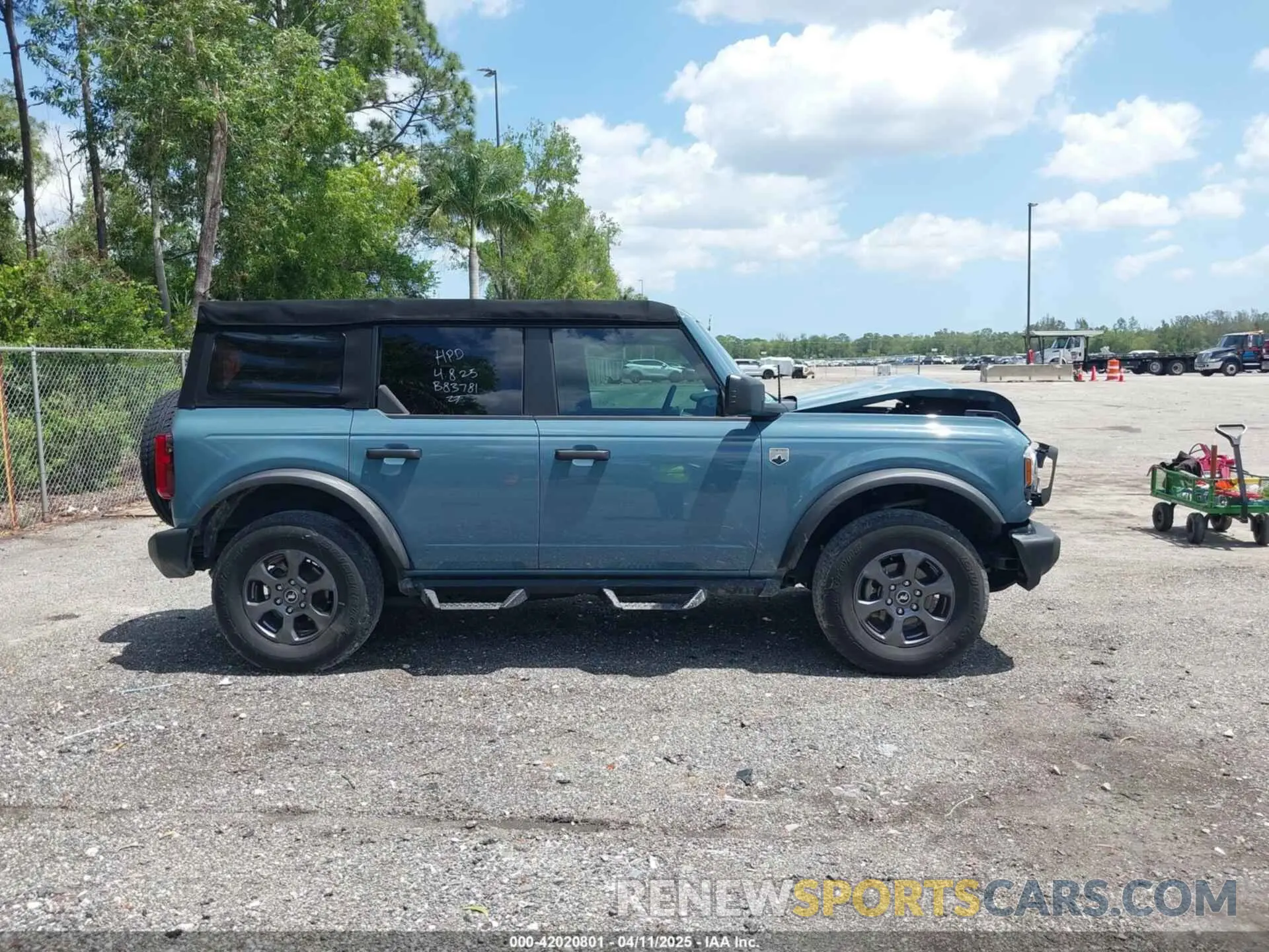 13 fotografías del automóvil dañado 1FMDE5BH9NLB83791 FORD BRONCO 2022