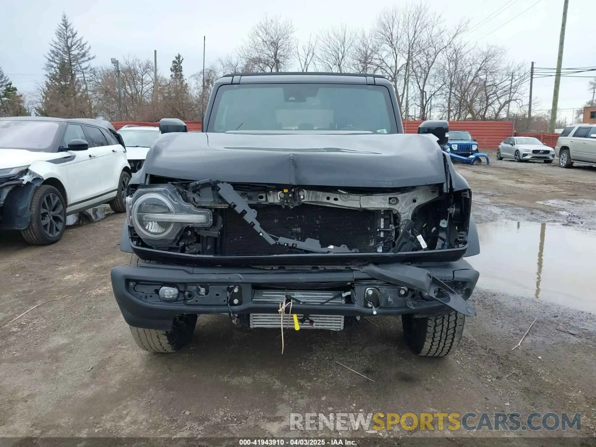 12 fotografías del automóvil dañado 1FMDE5BH9NLB84598 FORD BRONCO 2022