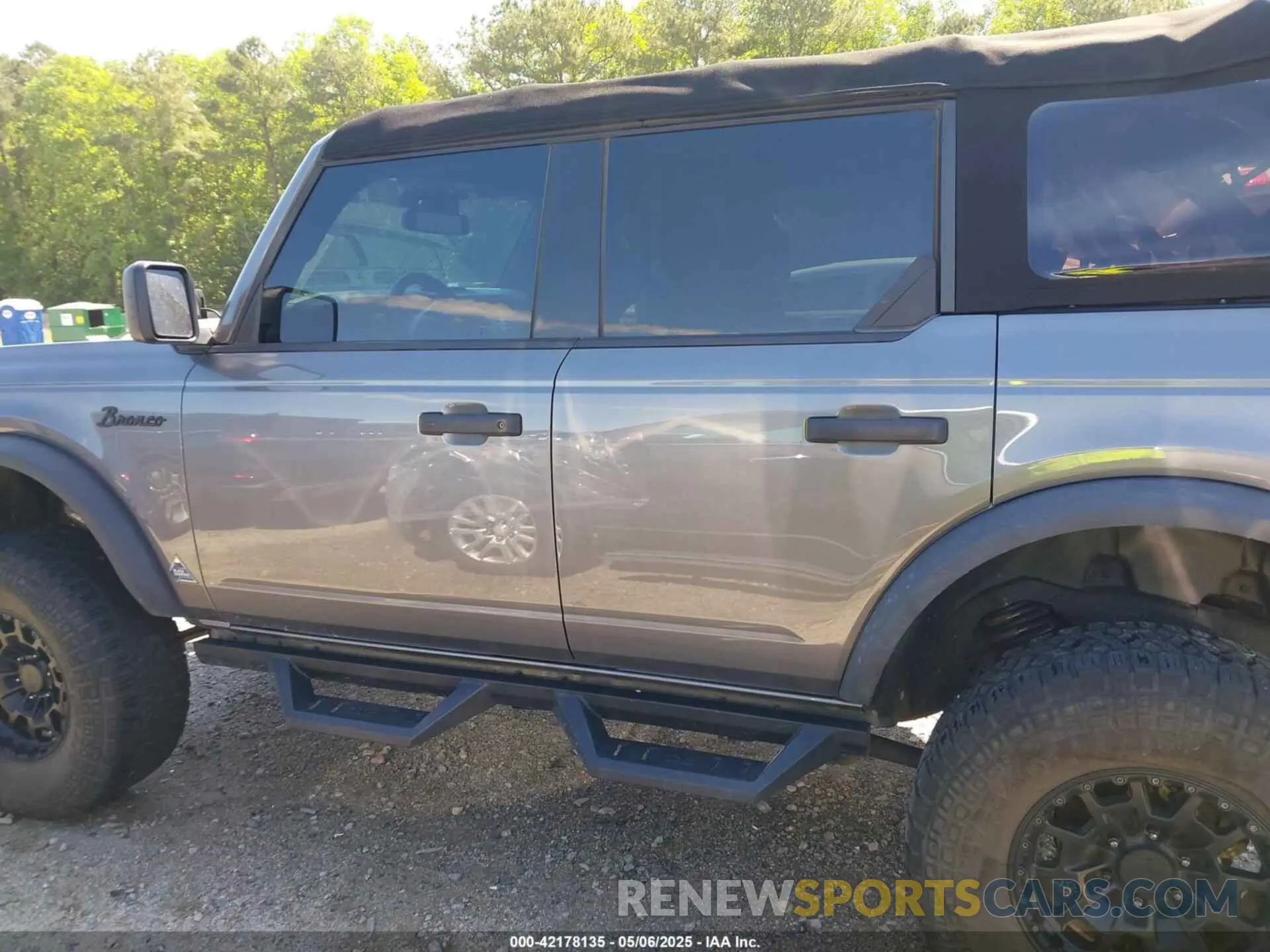 14 fotografías del automóvil dañado 1FMDE5BH9NLB87372 FORD BRONCO 2022