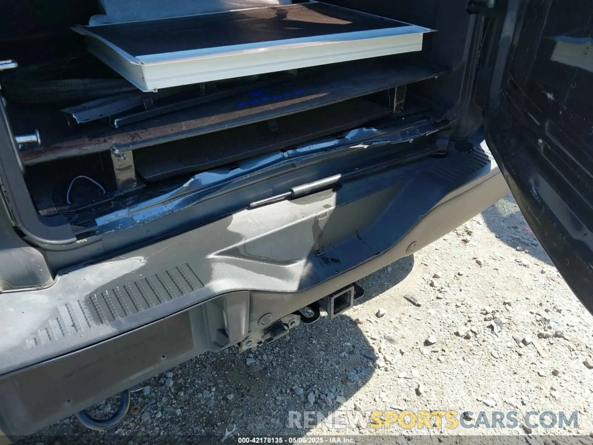 17 fotografías del automóvil dañado 1FMDE5BH9NLB87372 FORD BRONCO 2022