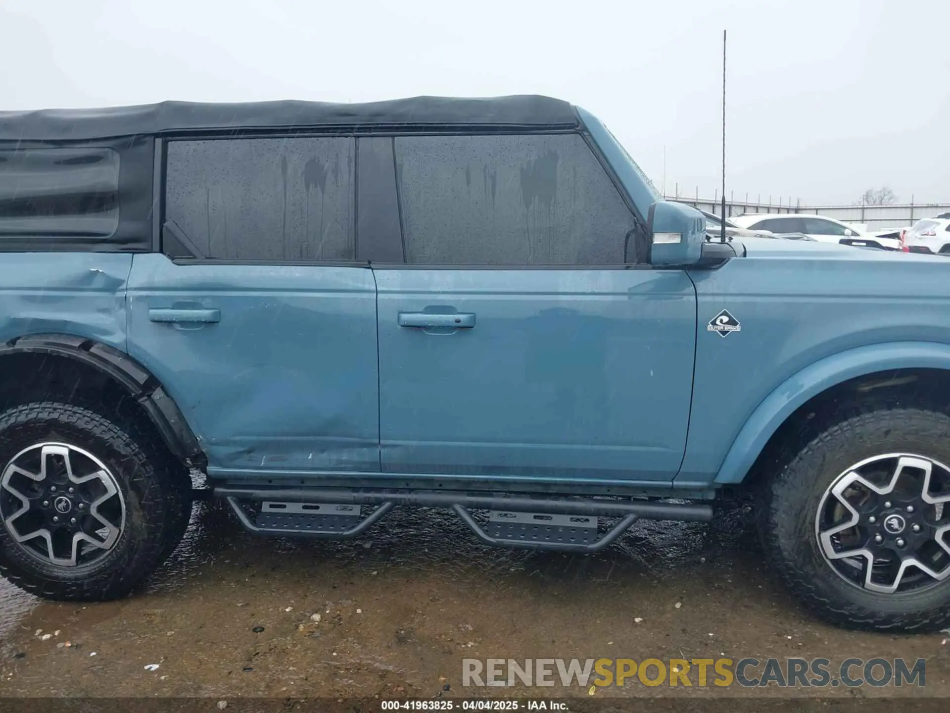 14 fotografías del automóvil dañado 1FMDE5BHXNLA85790 FORD BRONCO 2022