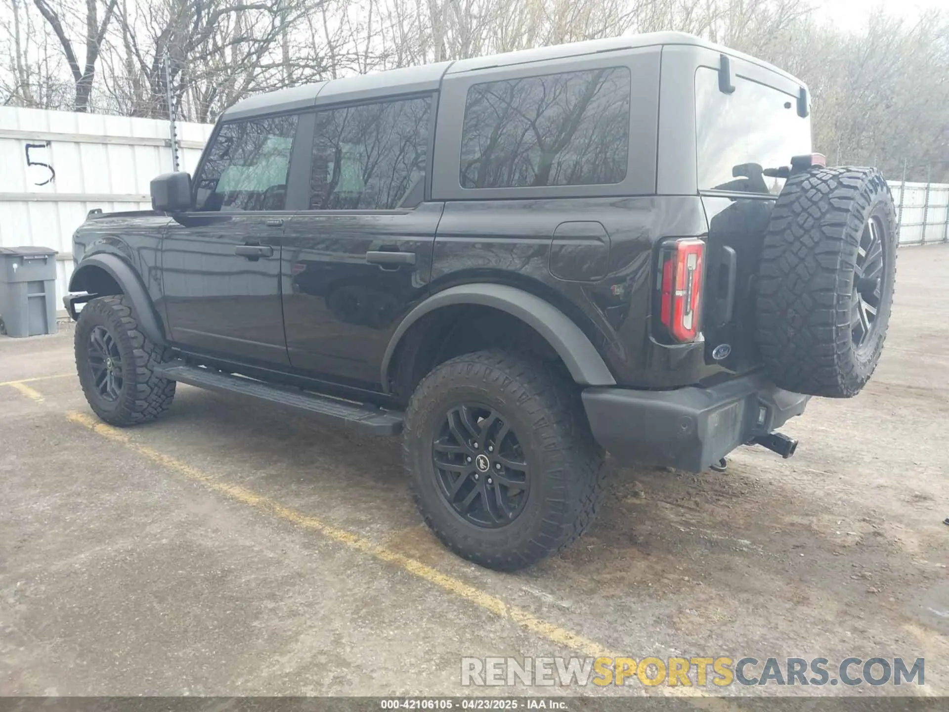 3 fotografías del automóvil dañado 1FMDE5BHXNLB17265 FORD BRONCO 2022