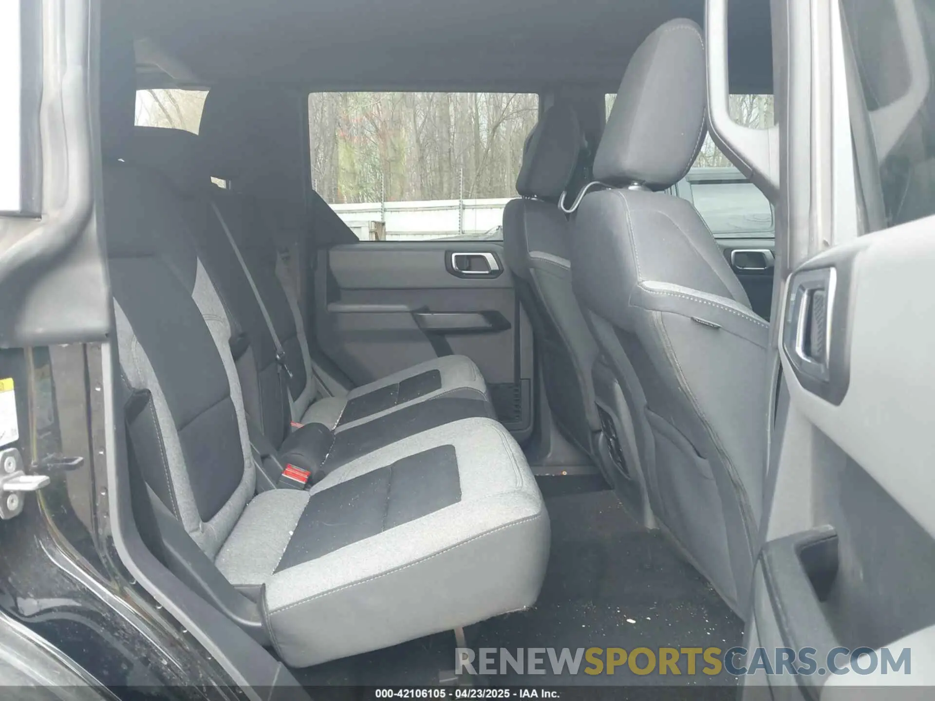 8 fotografías del automóvil dañado 1FMDE5BHXNLB17265 FORD BRONCO 2022