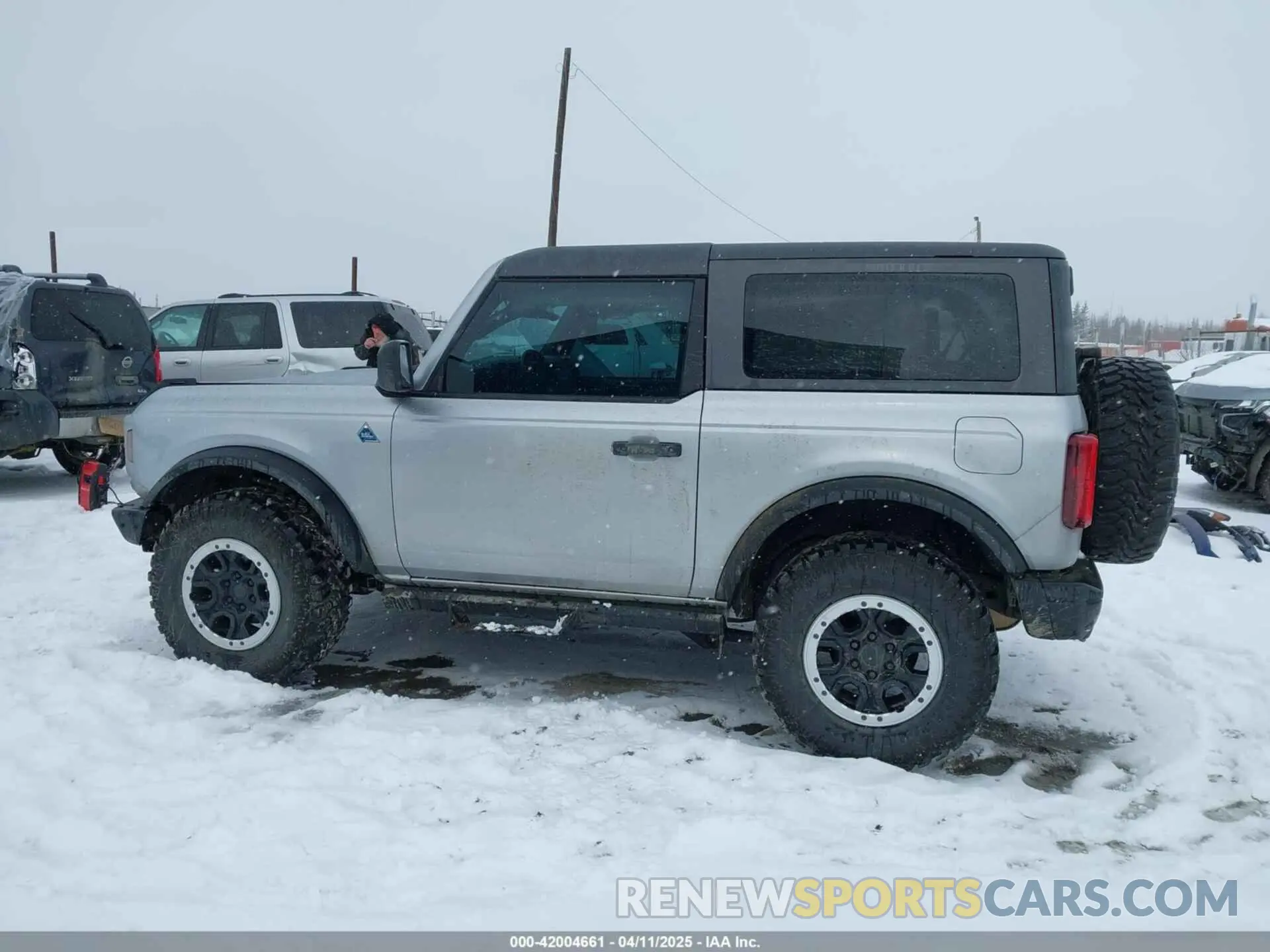 14 fotografías del automóvil dañado 1FMDE5CH7NLB09378 FORD BRONCO 2022