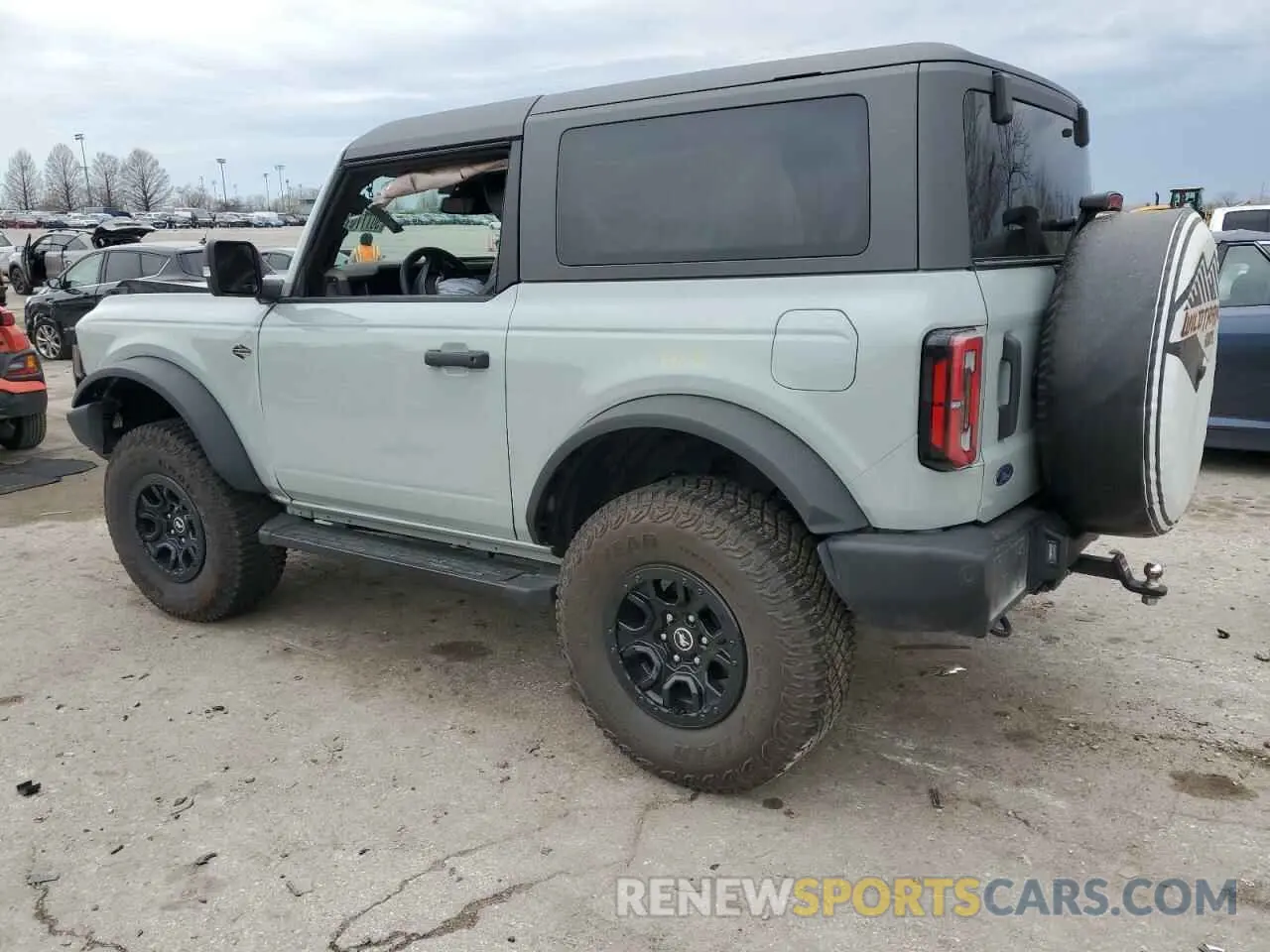 2 fotografías del automóvil dañado 1FMDE5CP1NLB68658 FORD BRONCO 2022