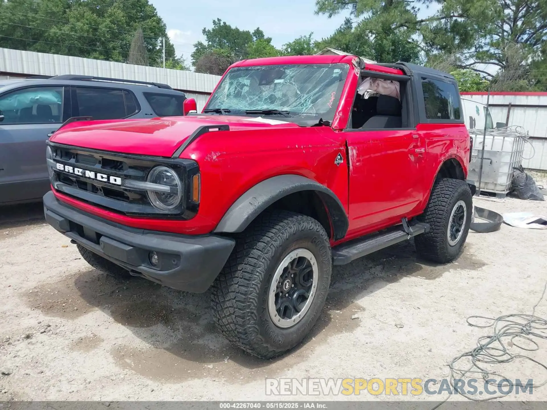 2 fotografías del automóvil dañado 1FMDE5CP1NLB84231 FORD BRONCO 2022